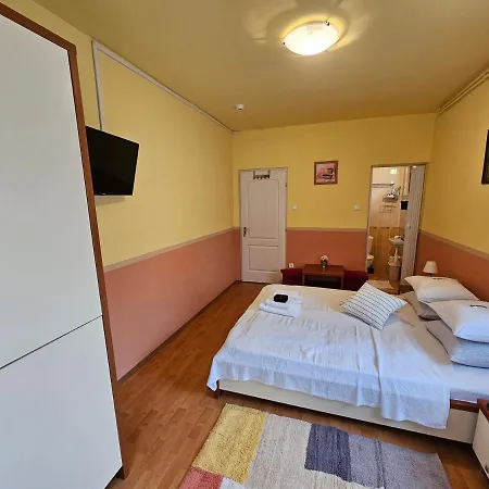 Abigel 2 Vendeghaz Gæstehus