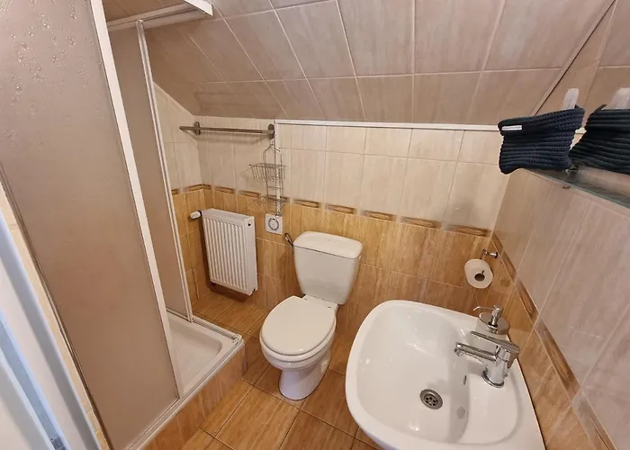 Гостевой дом Abigel 2 Vendeghaz Мишкольц