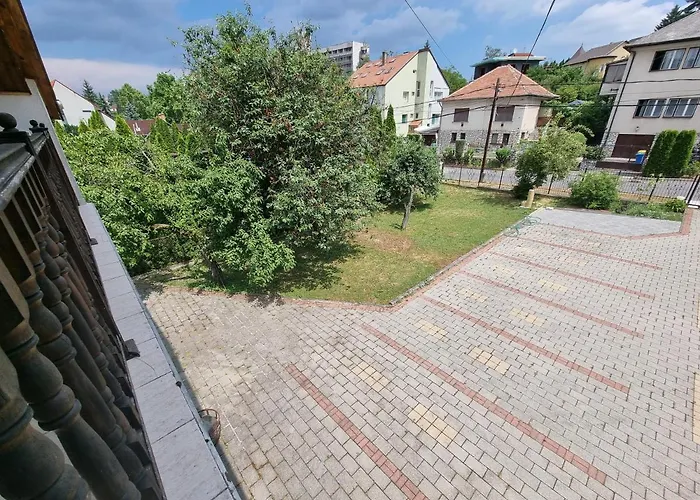 Abigel 2 Vendeghaz Мишкольц